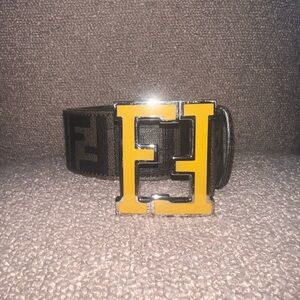 MEN’S FENDI BELT SIZE 42, 100% AUTHENTIC, BROWN & YELLOW.